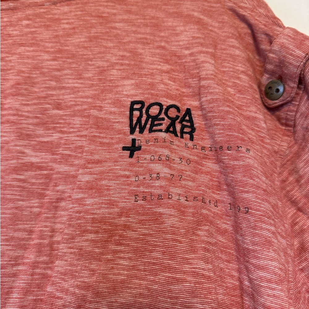 Men’s Rocawear Red Polo - Picture 9 of 10